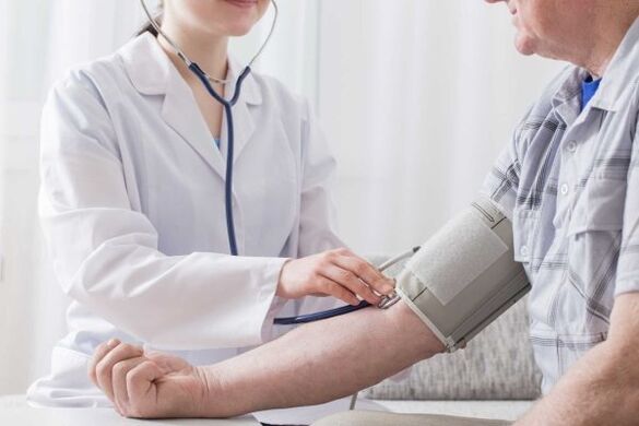 Blood pressure measurement for hypertension